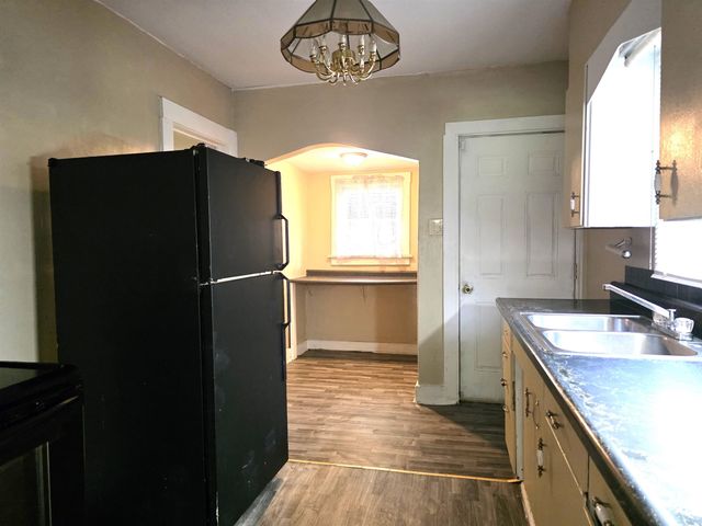 3202 S Anthony Boulevard, Fort Wayne, IN 46806