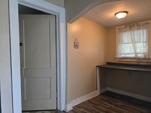 3202 S Anthony Boulevard, Fort Wayne, IN 46806