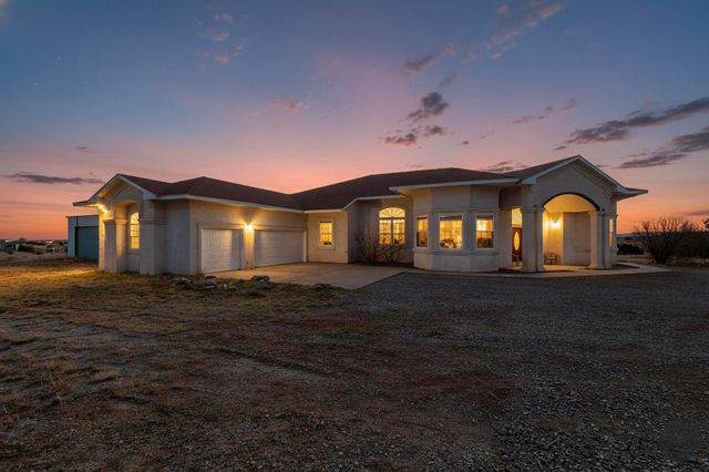 206 E Frost Road, Edgewood, NM 87015