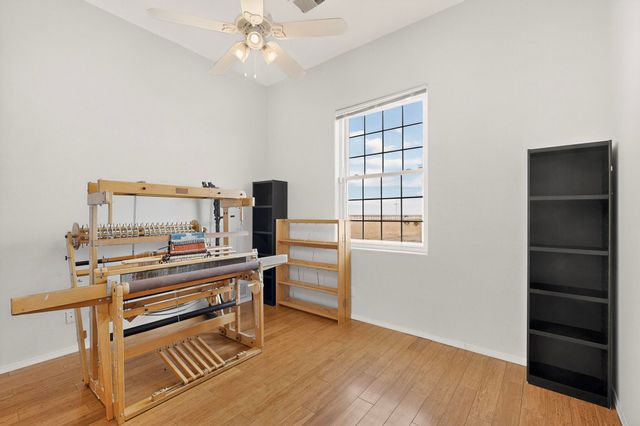 206 E Frost Road, Edgewood, NM 87015