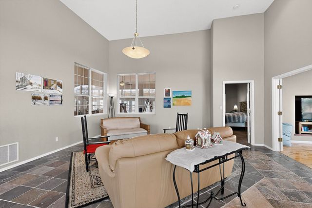 206 E Frost Road, Edgewood, NM 87015