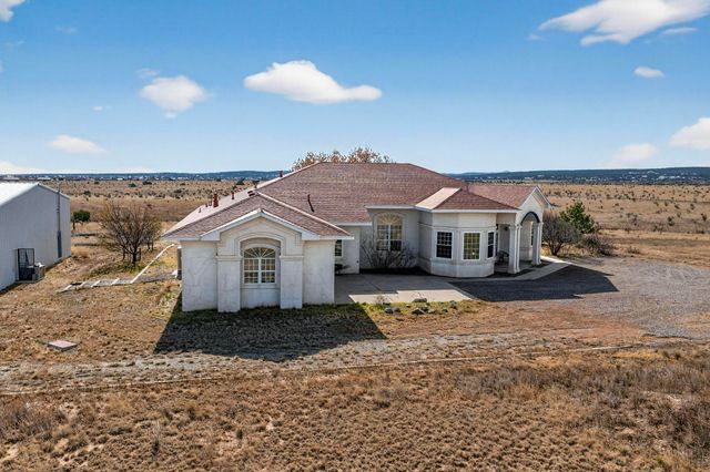 206 E Frost Road, Edgewood, NM 87015