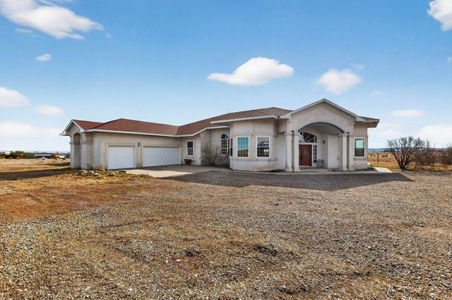 206 E Frost Road, Edgewood, NM 87015