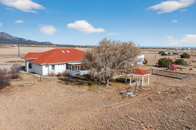 206 E Frost Road, Edgewood, NM 87015