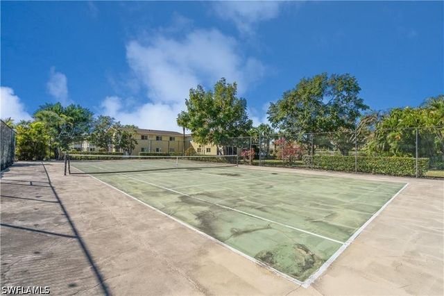 8127 Country RD 203, Fort Myers, FL 33919