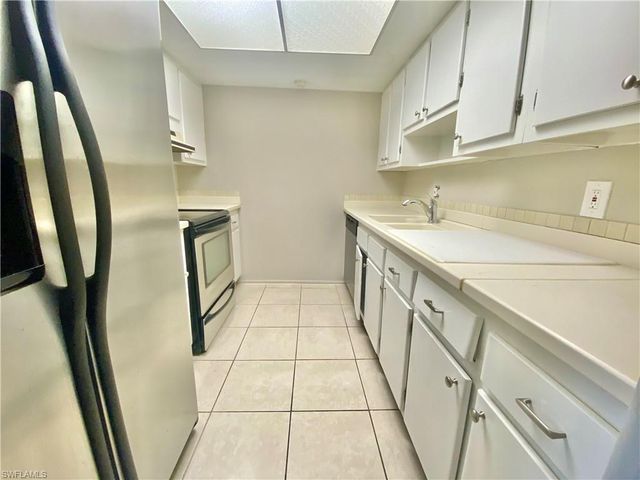 1849 Maravilla AVE A8, Fort Myers, FL 33901