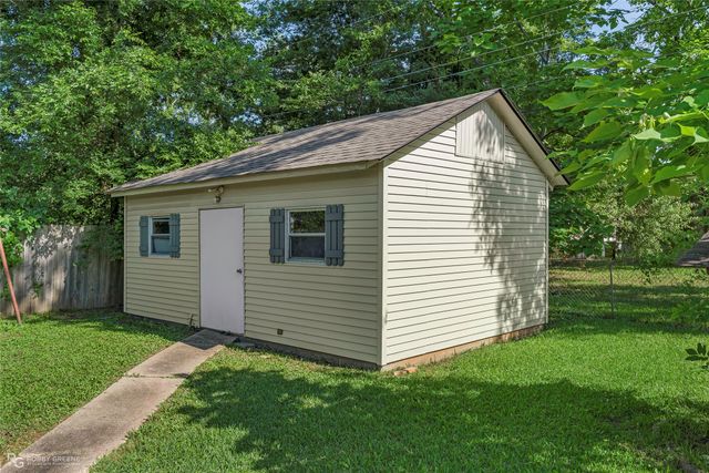 3222 Impala Drive, Bossier City, LA 71112