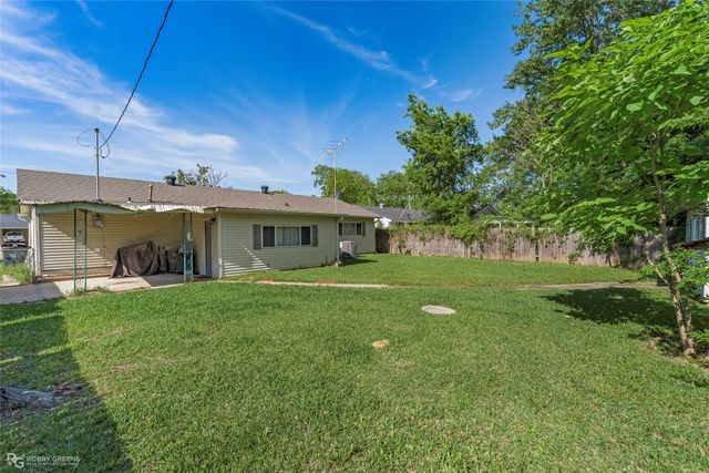 3222 Impala Drive, Bossier City, LA 71112