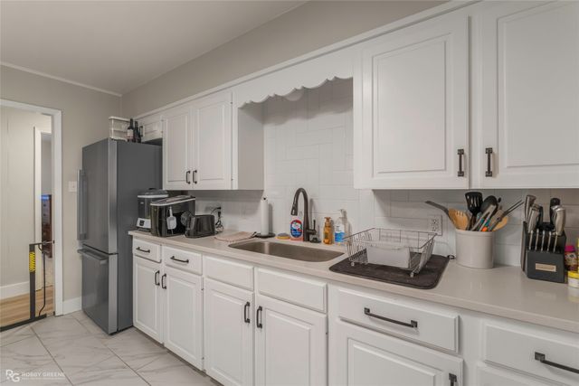 3222 Impala Drive, Bossier City, LA 71112