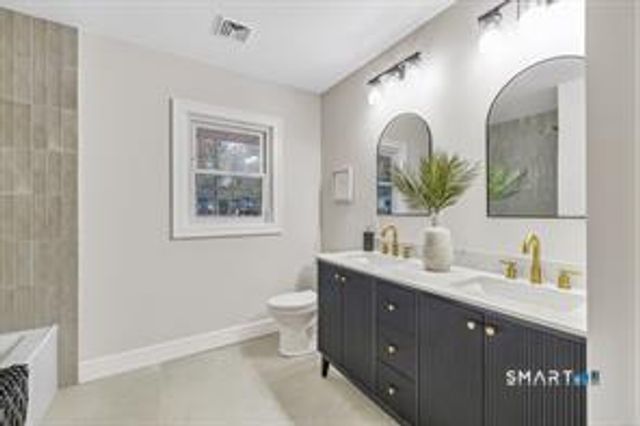 93 Tersana Drive, Easton, CT 06612