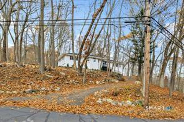 93 Tersana Drive, Easton, CT 06612