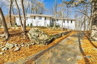 93 Tersana Drive, Easton, CT 06612