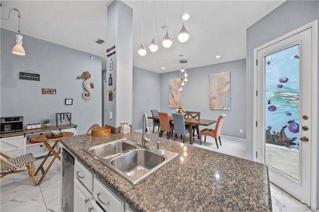 3107 S 6th Lane, Mcallen, TX 78503