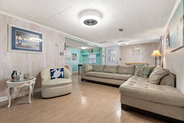 6001 - 1749 S Kings Hwy., Myrtle Beach, SC 29575