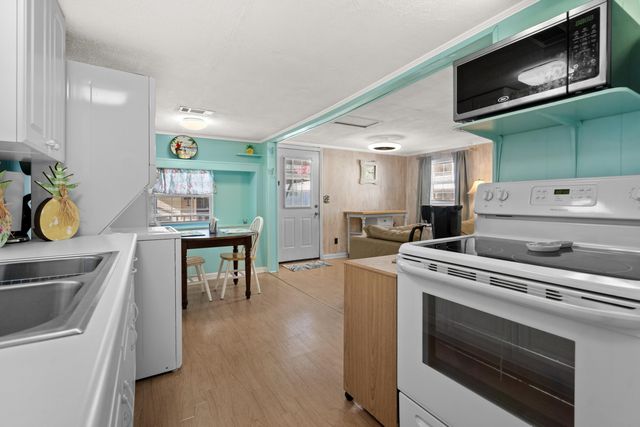6001 - 1749 S Kings Hwy., Myrtle Beach, SC 29575