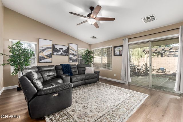 45128 W BUCKHORN Trail, Maricopa, AZ 85139