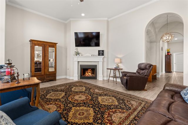 40252 Spyglass Hill Drive, Cleveland, TX 77327