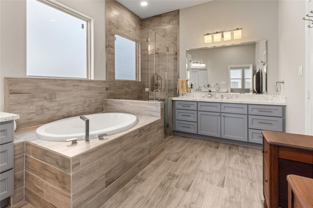 40252 Spyglass Hill Drive, Cleveland, TX 77327