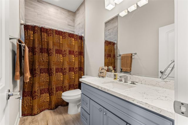 40252 Spyglass Hill Drive, Cleveland, TX 77327