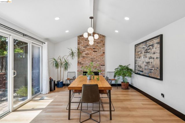 3093 Diablo View Rd, Pleasant Hill, CA 94523