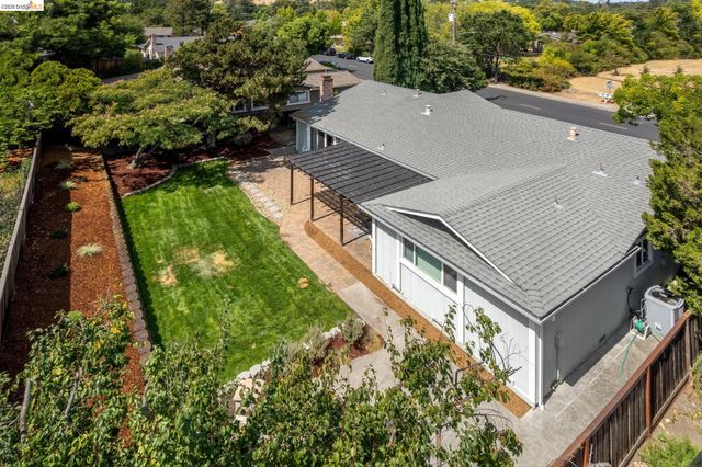 3093 Diablo View Rd, Pleasant Hill, CA 94523
