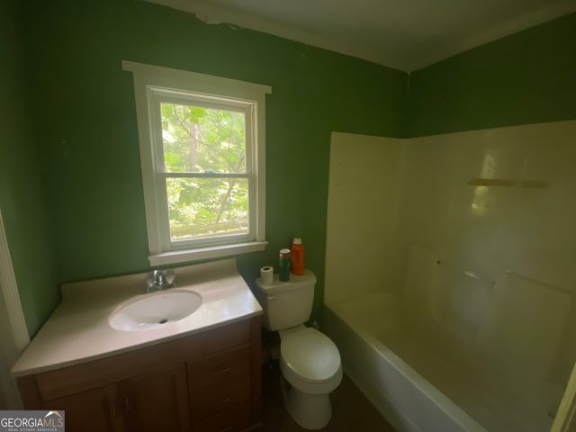 159 Bluegill Road, Eatonton, GA 31024