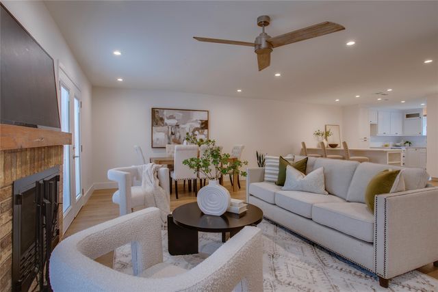 2143 Kessler Court 38, Dallas, TX 75208