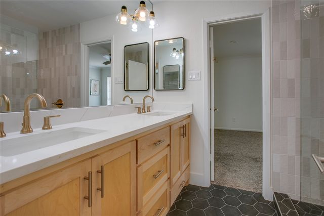 2143 Kessler Court 38, Dallas, TX 75208