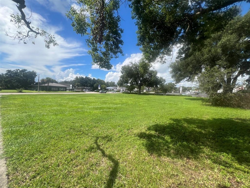 Image 1 of property listing at 3412 CURRY FORD ROAD, Orlando, FL 32806