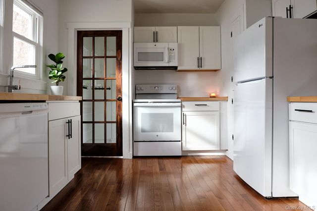 185 Fairview Avenue, Kingston, NY 12401