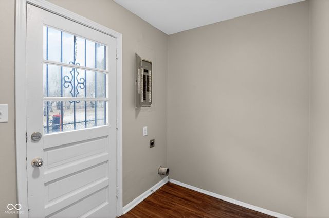 2930 Hillside Avenue, Indianapolis, IN 46218