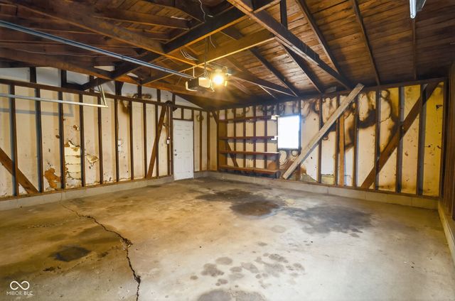 2930 Hillside Avenue, Indianapolis, IN 46218