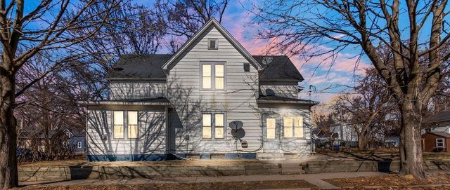 922 N Woodbridge Street, Saint Paul, MN 55117