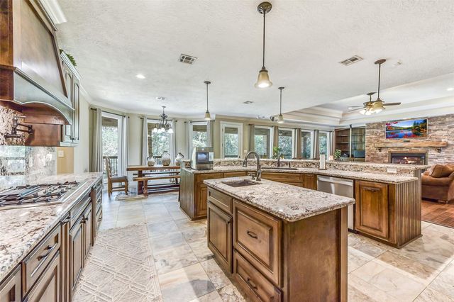 26898 Vista Meadow Court, Huffman, TX 77336