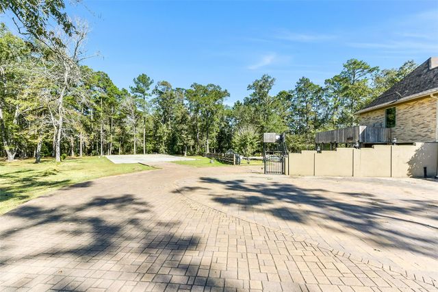 26898 Vista Meadow Court, Huffman, TX 77336