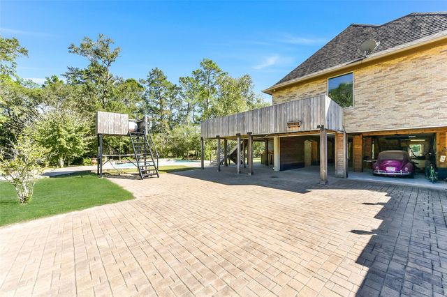 26898 Vista Meadow Court, Huffman, TX 77336