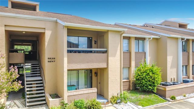 5247 VINELAND ROAD 202, Orlando, FL 32811