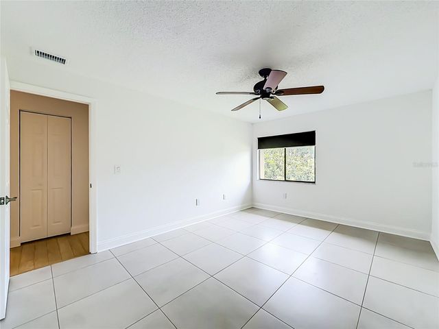 5247 VINELAND ROAD 202, Orlando, FL 32811