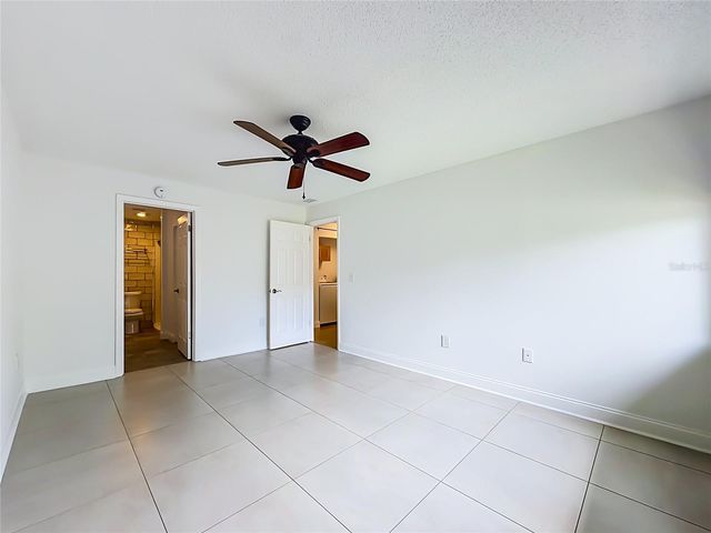 5247 VINELAND ROAD 202, Orlando, FL 32811