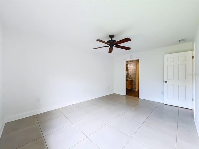 5247 VINELAND ROAD 202, Orlando, FL 32811