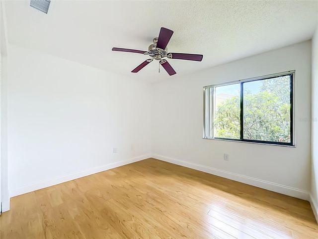 5247 VINELAND ROAD 202, Orlando, FL 32811