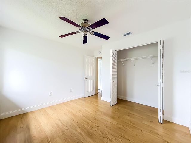 5247 VINELAND ROAD 202, Orlando, FL 32811