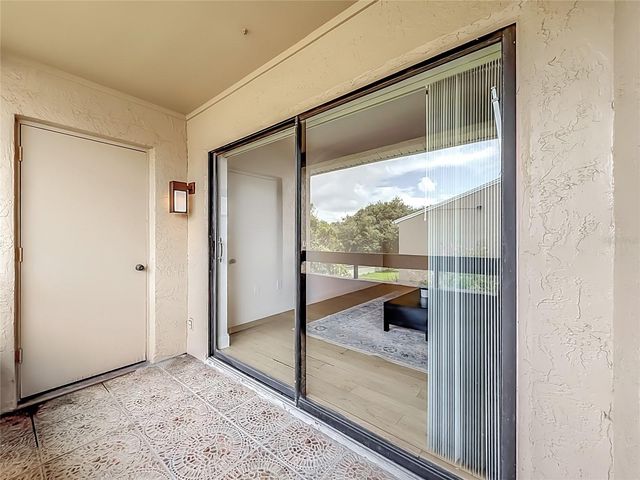 5247 VINELAND ROAD 202, Orlando, FL 32811