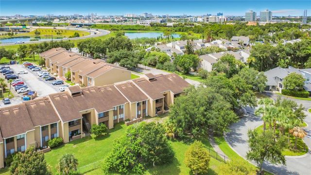 5247 VINELAND ROAD 202, Orlando, FL 32811