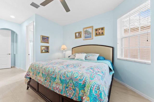 7030 Vesuvio Place, Boynton Beach, FL 33437