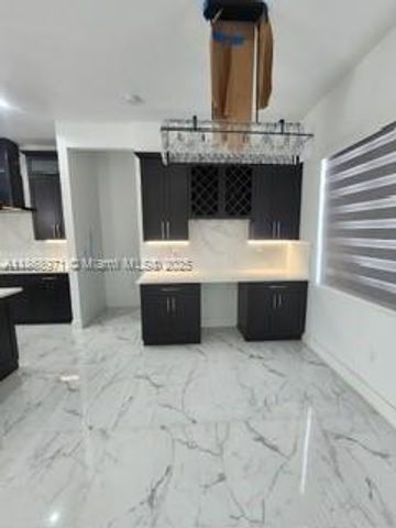 6031 S MOSS CIR, La Belle, FL 33935