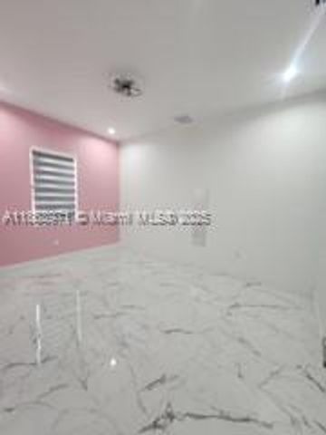 6031 S MOSS CIR, La Belle, FL 33935