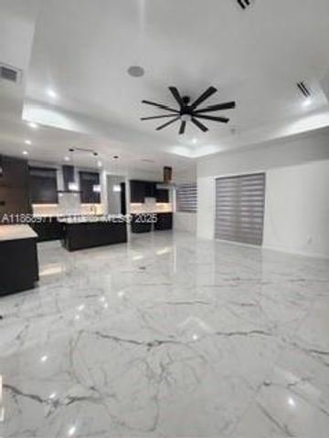 6031 S MOSS CIR, La Belle, FL 33935