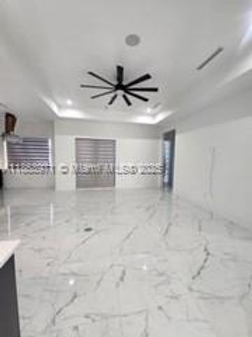 6031 S MOSS CIR, La Belle, FL 33935