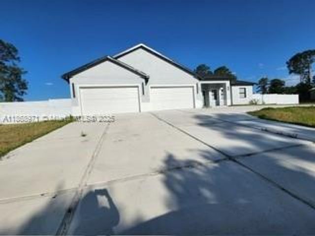 6031 S MOSS CIR, La Belle, FL 33935